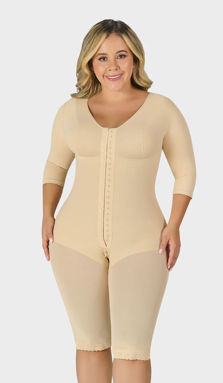 Faja colombiana completa MyD postoperatoria F0161