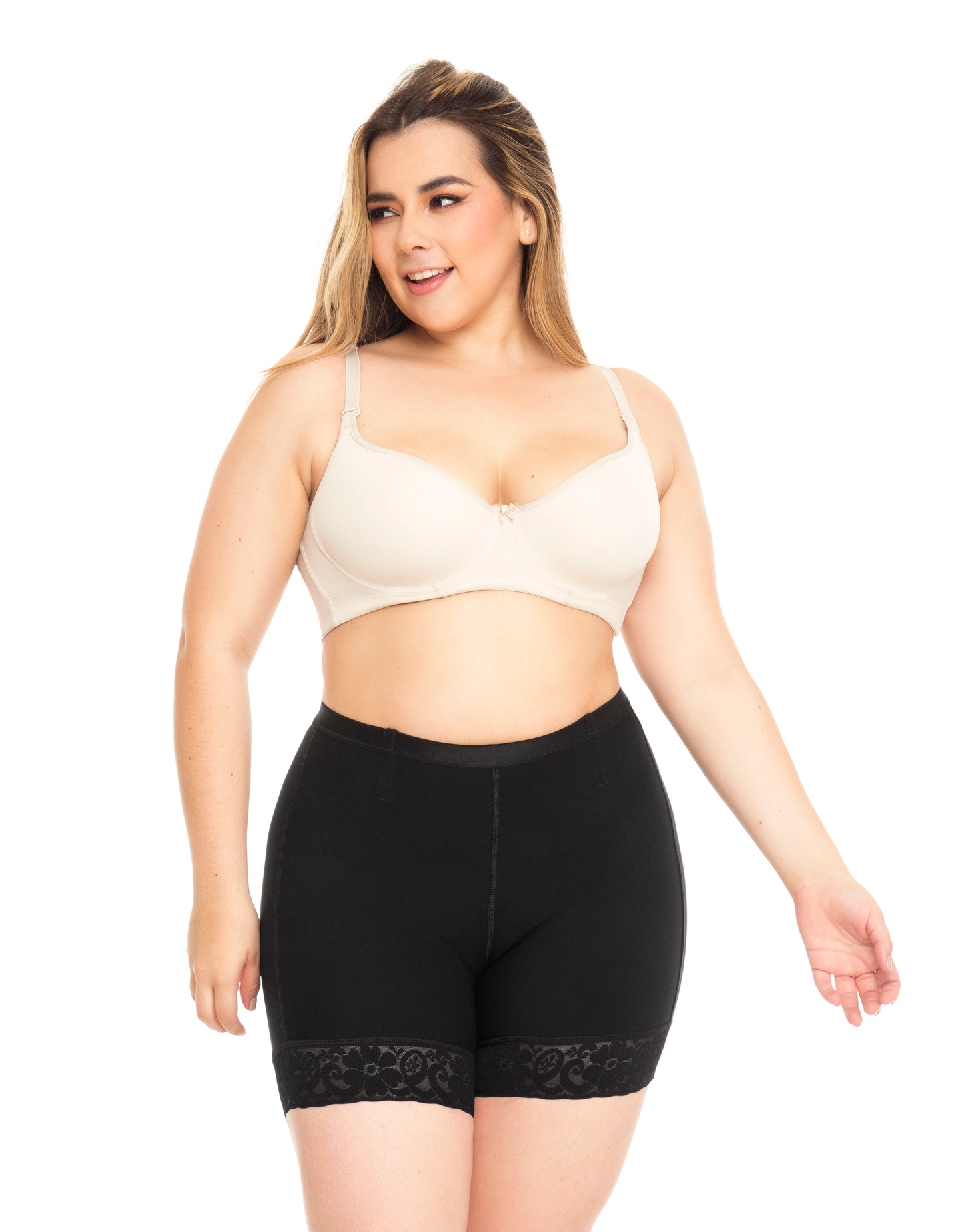 Faja colombiana postquirurgica short levanta gluteo. REF 1394 ESTILIZA