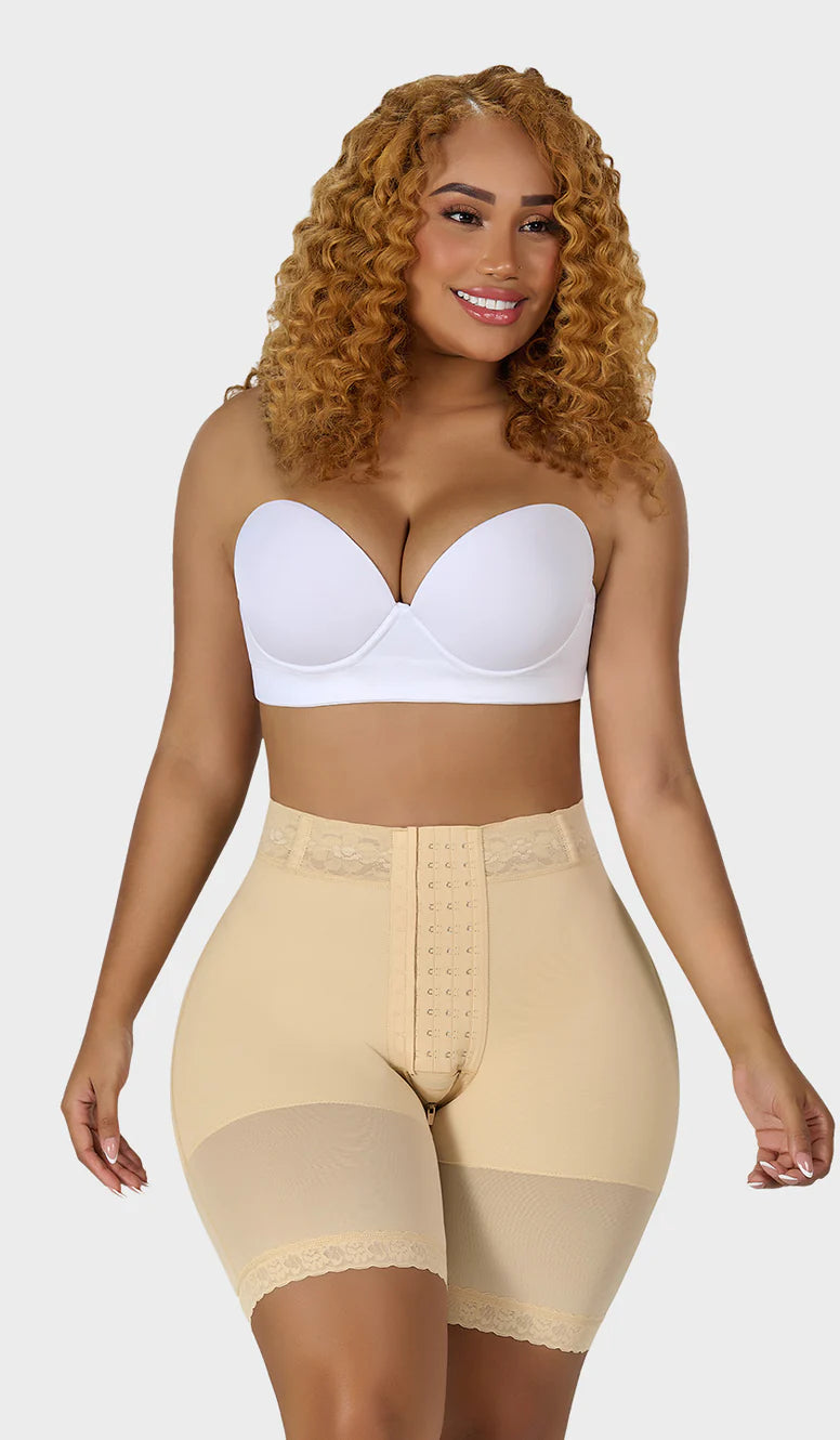 Short Faja Colombiano tipo reloj de arena con abrochadura Ref. STA 00428 MYD