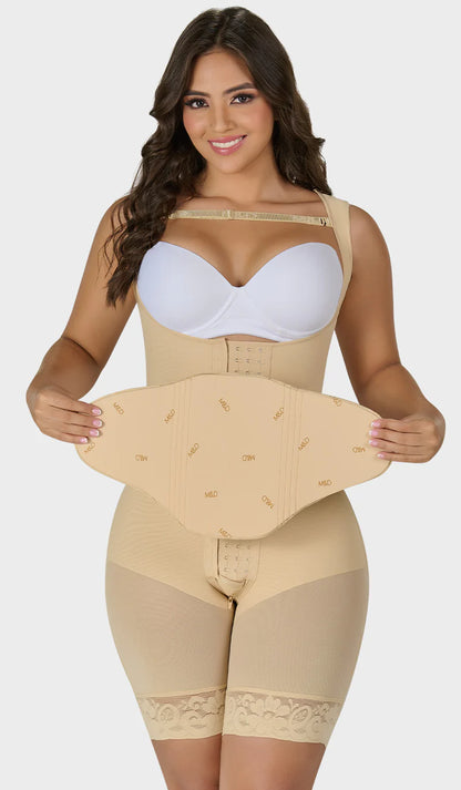 Tabla anatómica con protectores laterales. REF. TA102 MyD